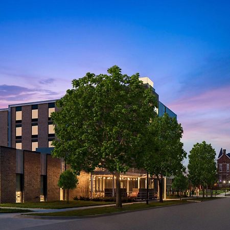 Home2 Suites By Hilton Des Moines At Drake University Eksteriør billede
