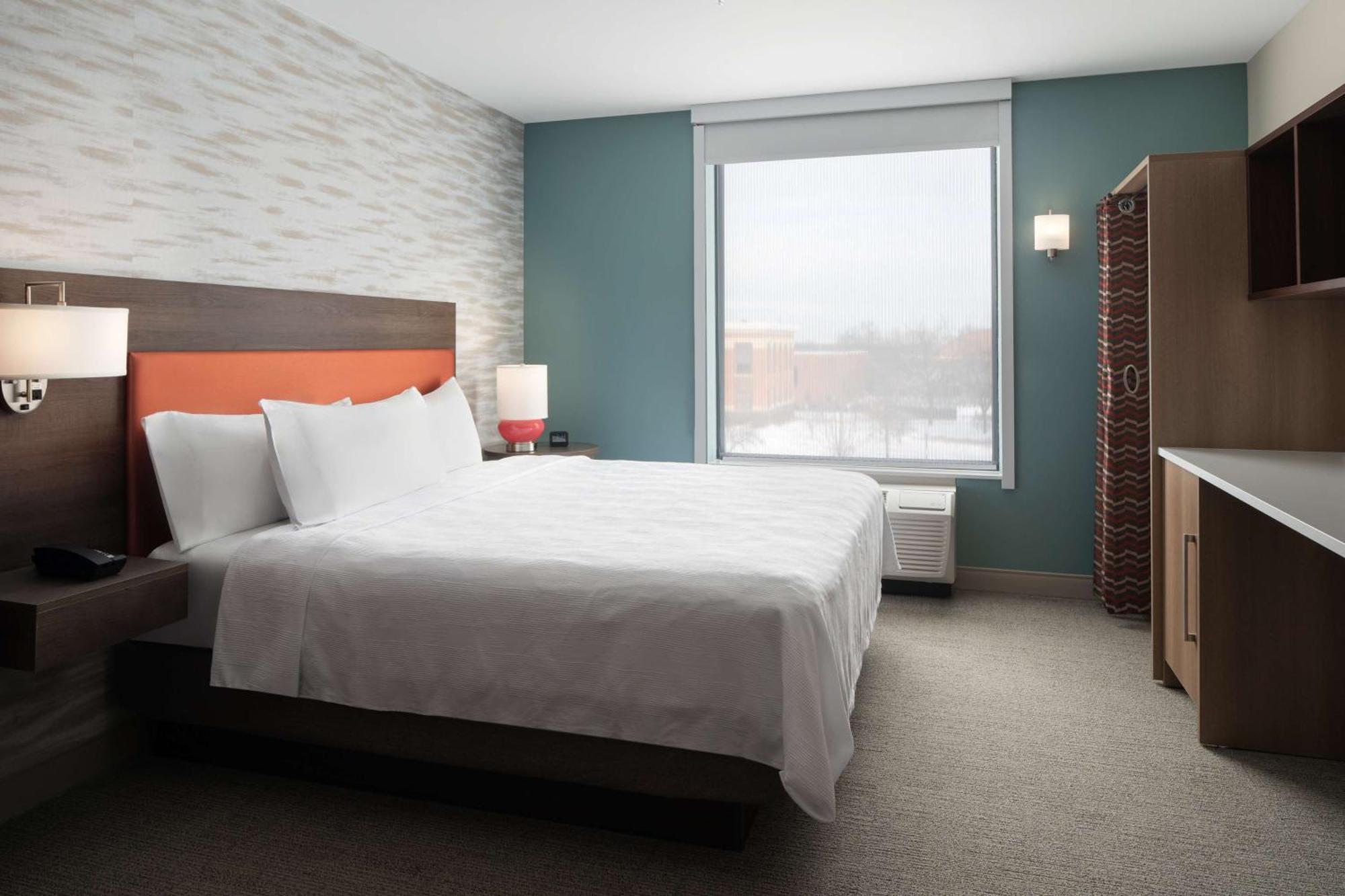 Home2 Suites By Hilton Des Moines At Drake University Eksteriør billede
